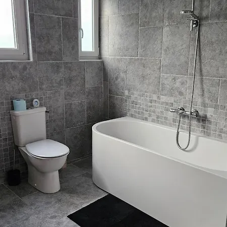 Maison Spacieuse 8 Personnes A *